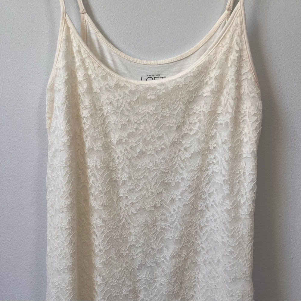 Ann Taylor LOFT Cream Lace Camisole, Size XS - Picture 3 of 12